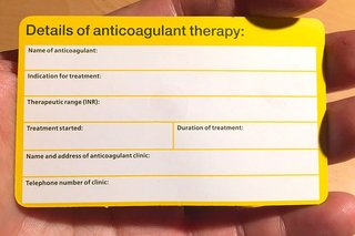 Imagine cu spatele unui card de alertă anticoagulant - înapoi