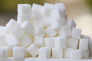 Imagine cu o grămadă de cuburi de zahăr